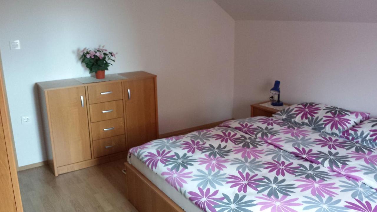 Apartment House Sumrak Bizeljsko Εξωτερικό φωτογραφία