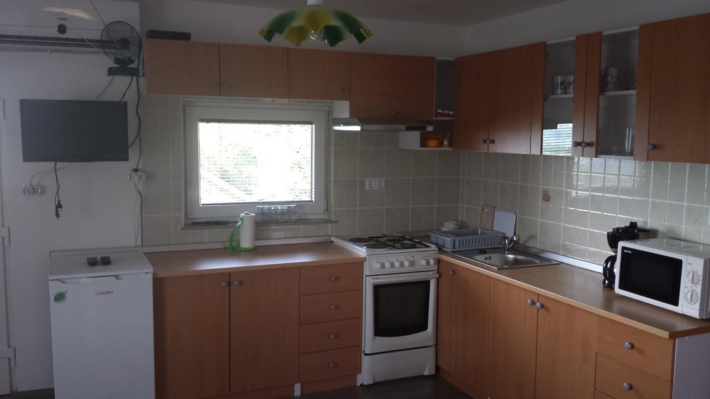 Apartment House Sumrak Bizeljsko Δωμάτιο φωτογραφία