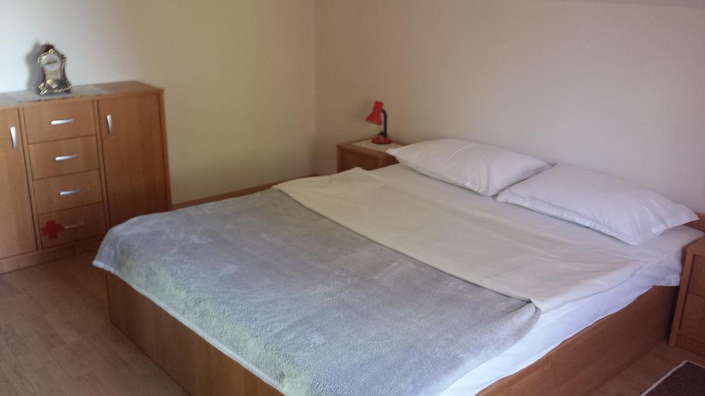 Apartment House Sumrak Bizeljsko Δωμάτιο φωτογραφία